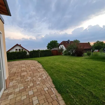 Private In Neubau Familienhaus