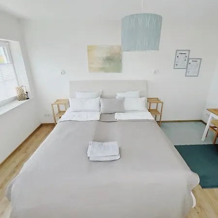 Homestay Private In Neubau Familienhaus *
