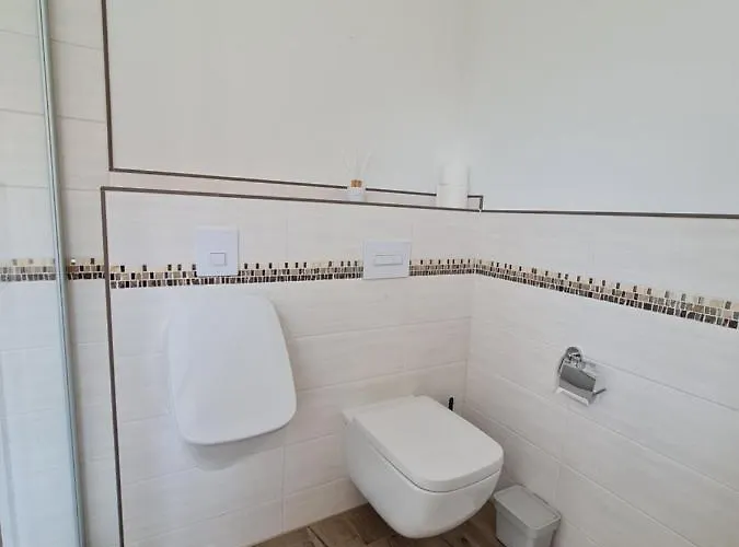 Private In Neubau Familienhaus * Alsfeld